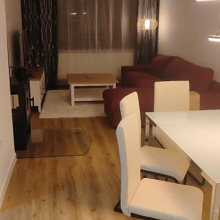 Na Namesti Apartment *